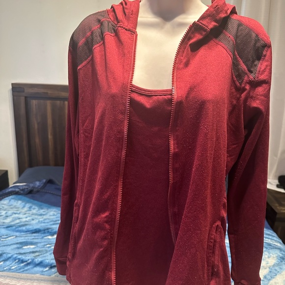 OTOS Active Wear ( 3 Piece) Large - Picture 2 of 11